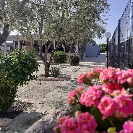 Rustico Isabella Aparthotel 3*
