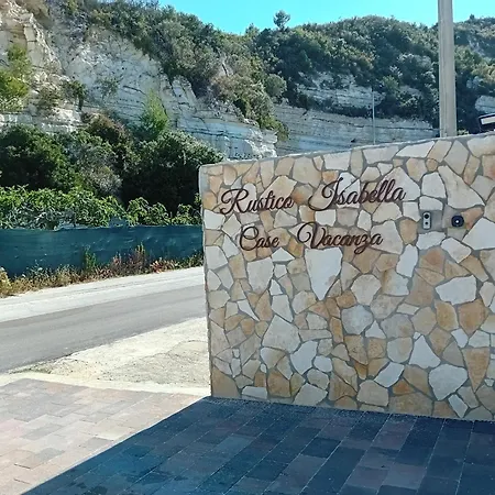 Rustico Isabella 3* Vieste