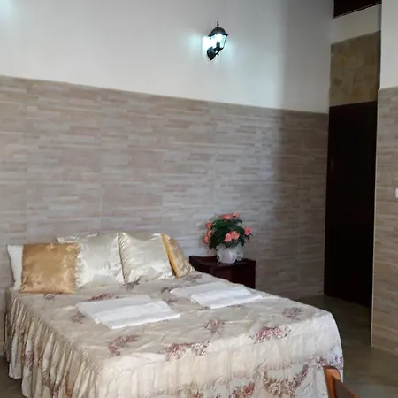 Rustico Isabella Lejlighedshotel